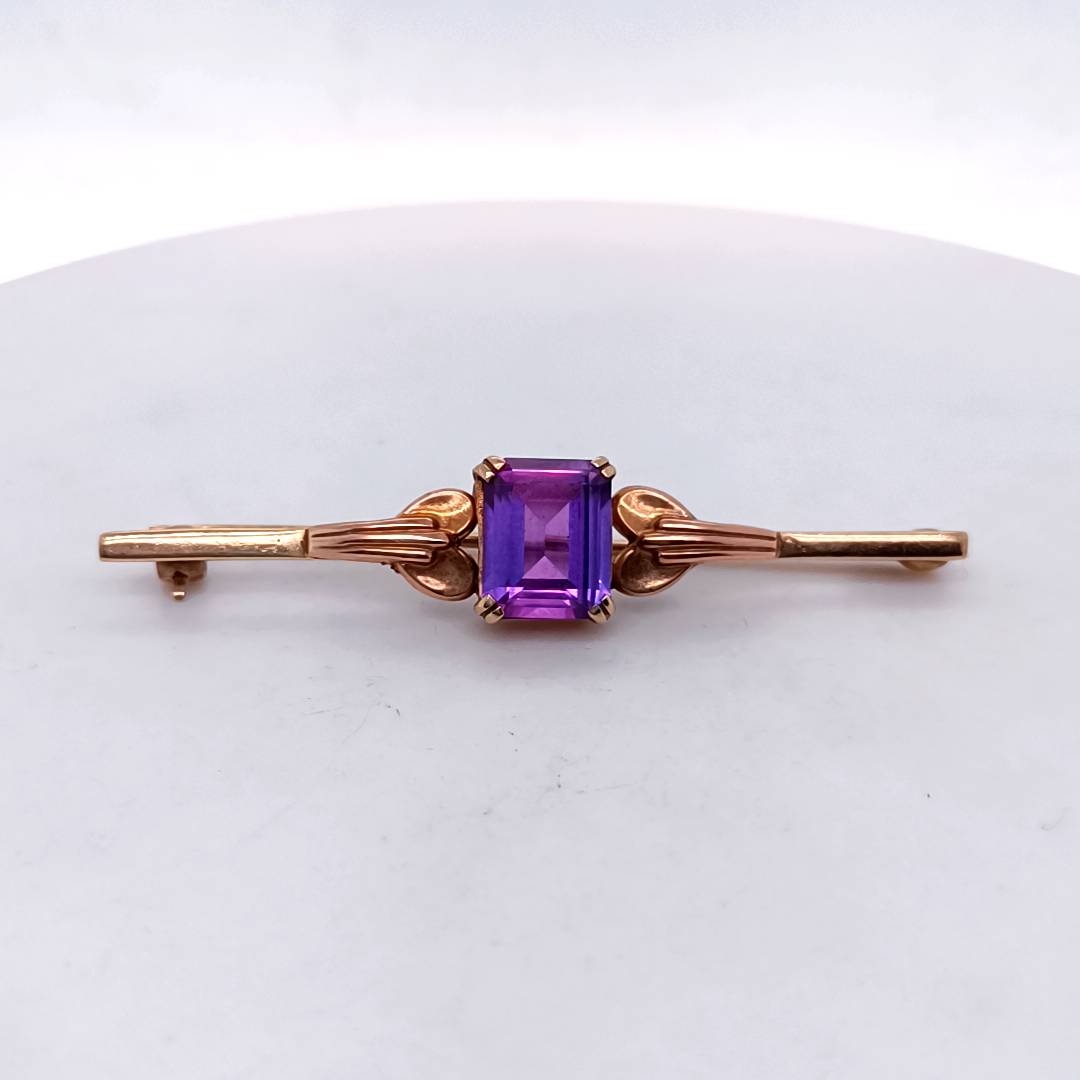 Vintage 9k Rose Gold Brooch with Purple Stone