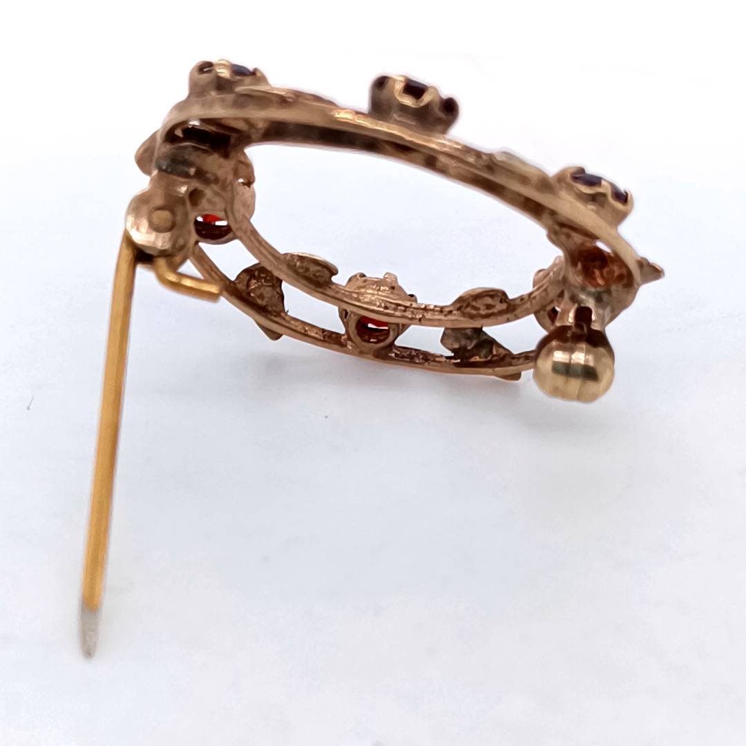 Vintage 9k Gold and Garnets Wreath Brooch