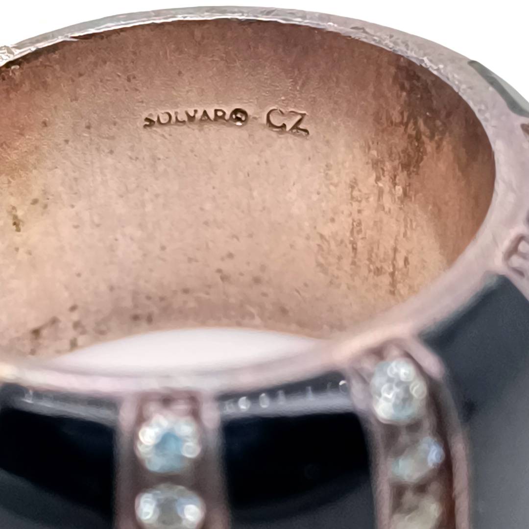 Black Glaze & Zirconias Vintage Ring