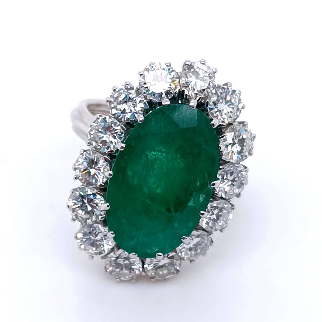 Emerald & Diamond Ring , 18 k White Gold