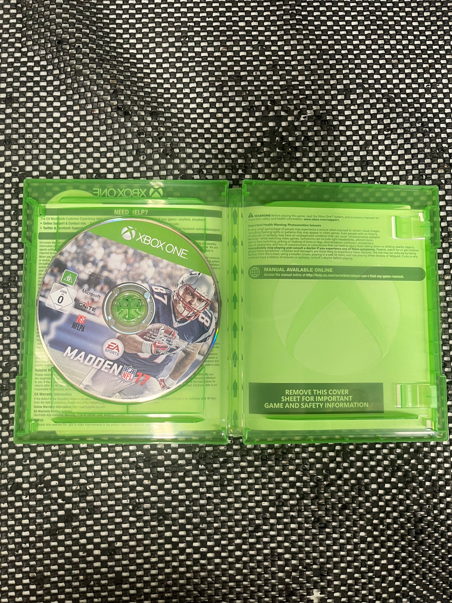 Madden 17 Xbox One