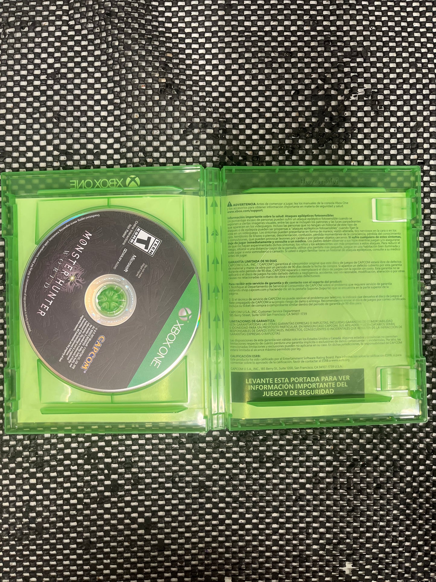 Monster Hunter World Xbox One