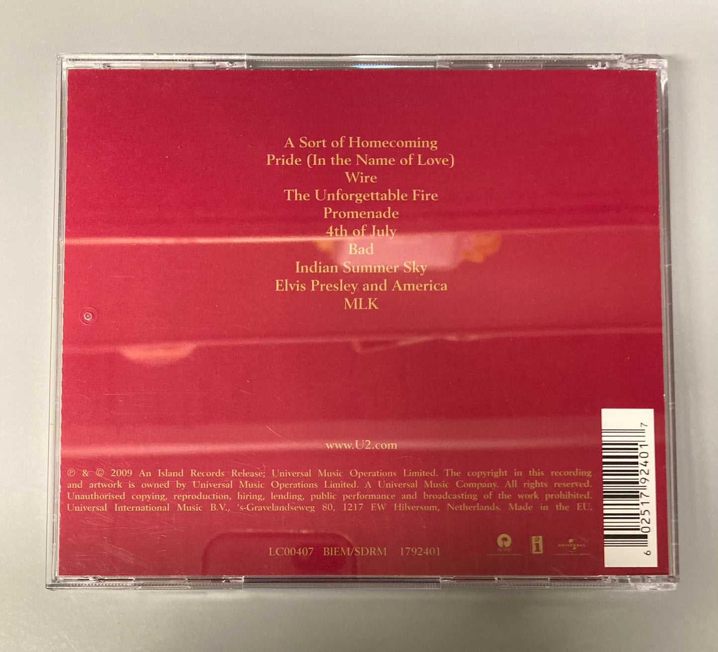 U2 - The unforgettable fire