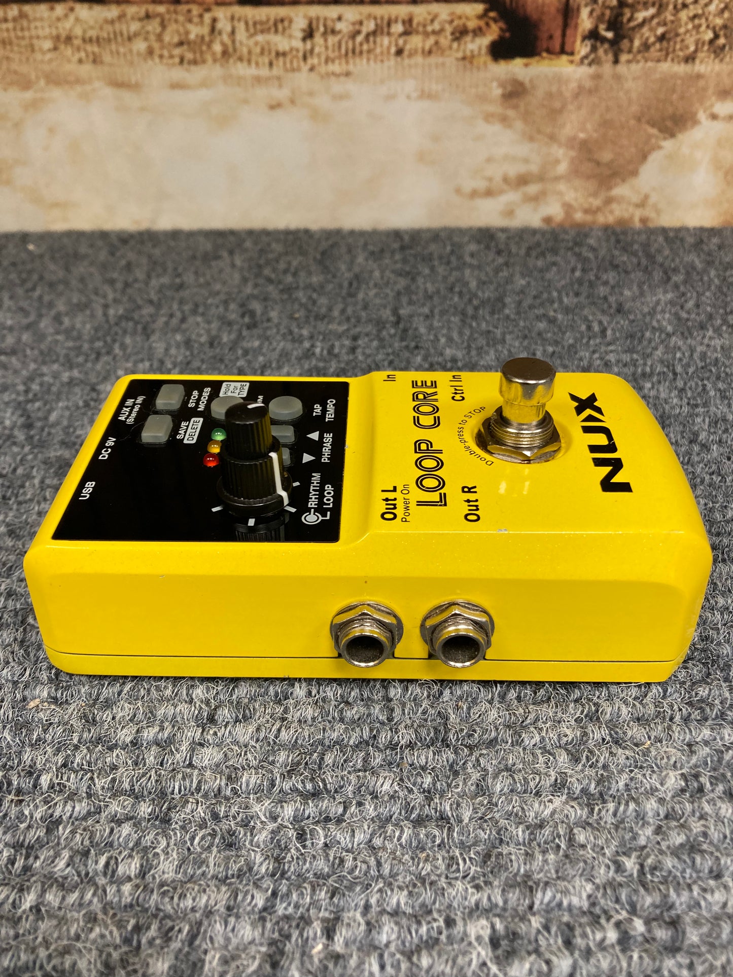 Nux loop core pedal