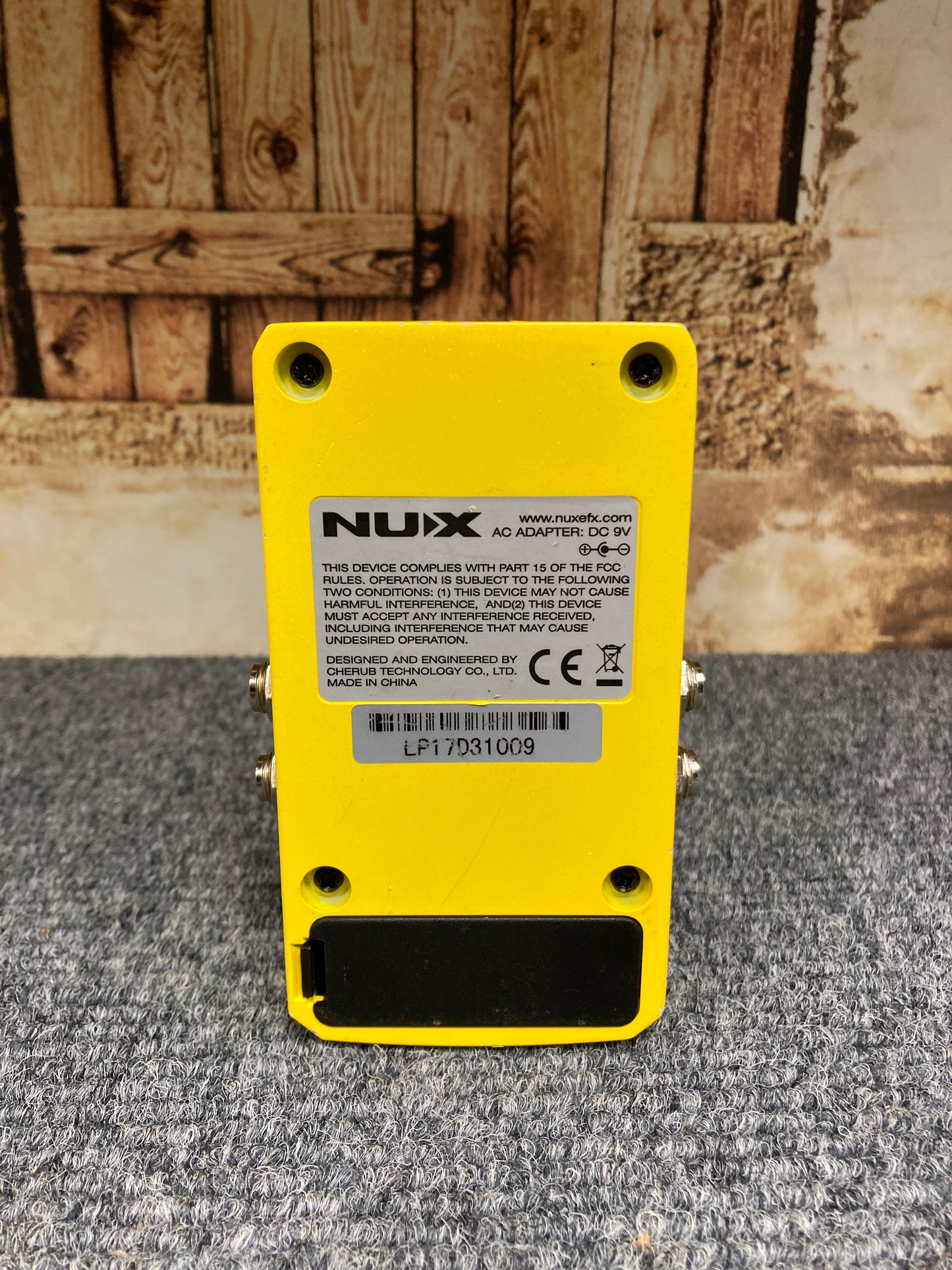 Nux loop core pedal