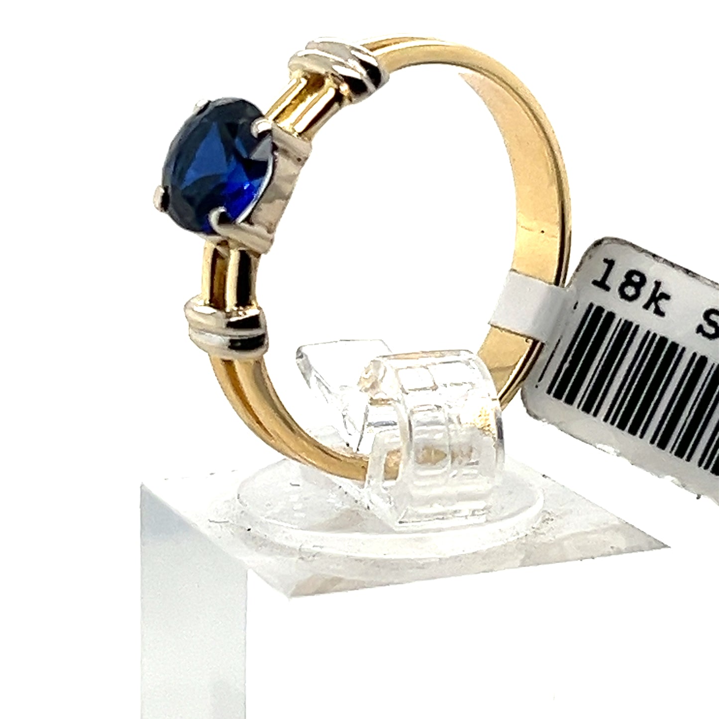 Sapphire Solitare Ring