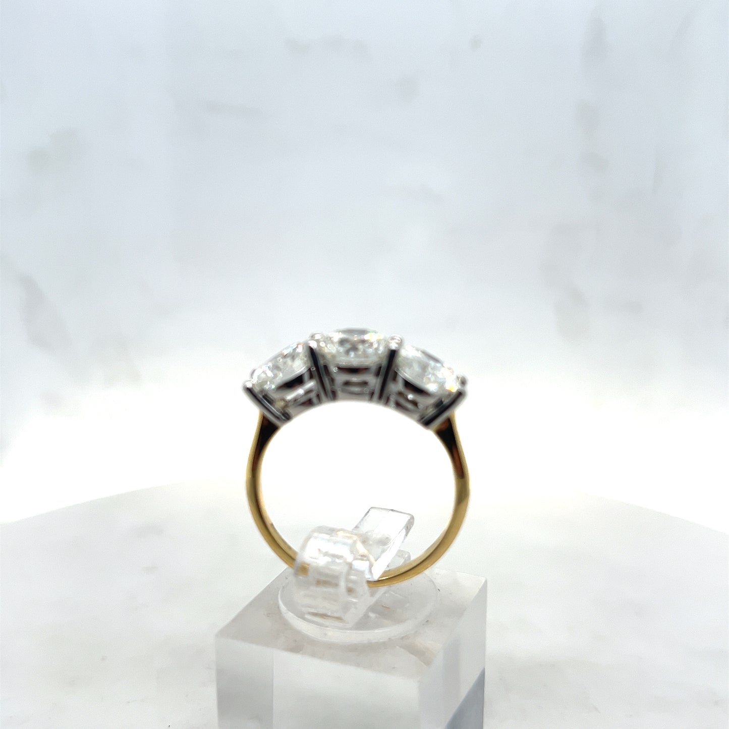 3 Stones Diamond Ring 3.66 ct