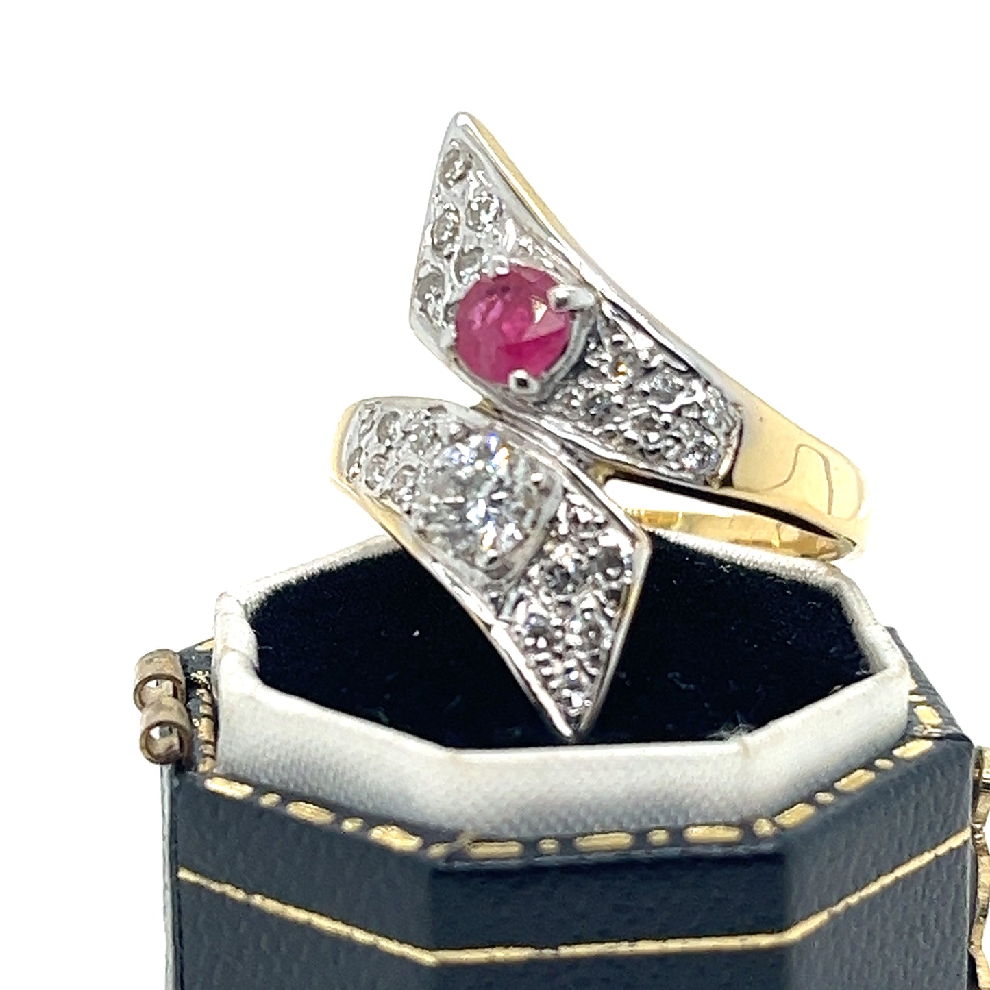 Ruby and Diamond 18k Gold Ring