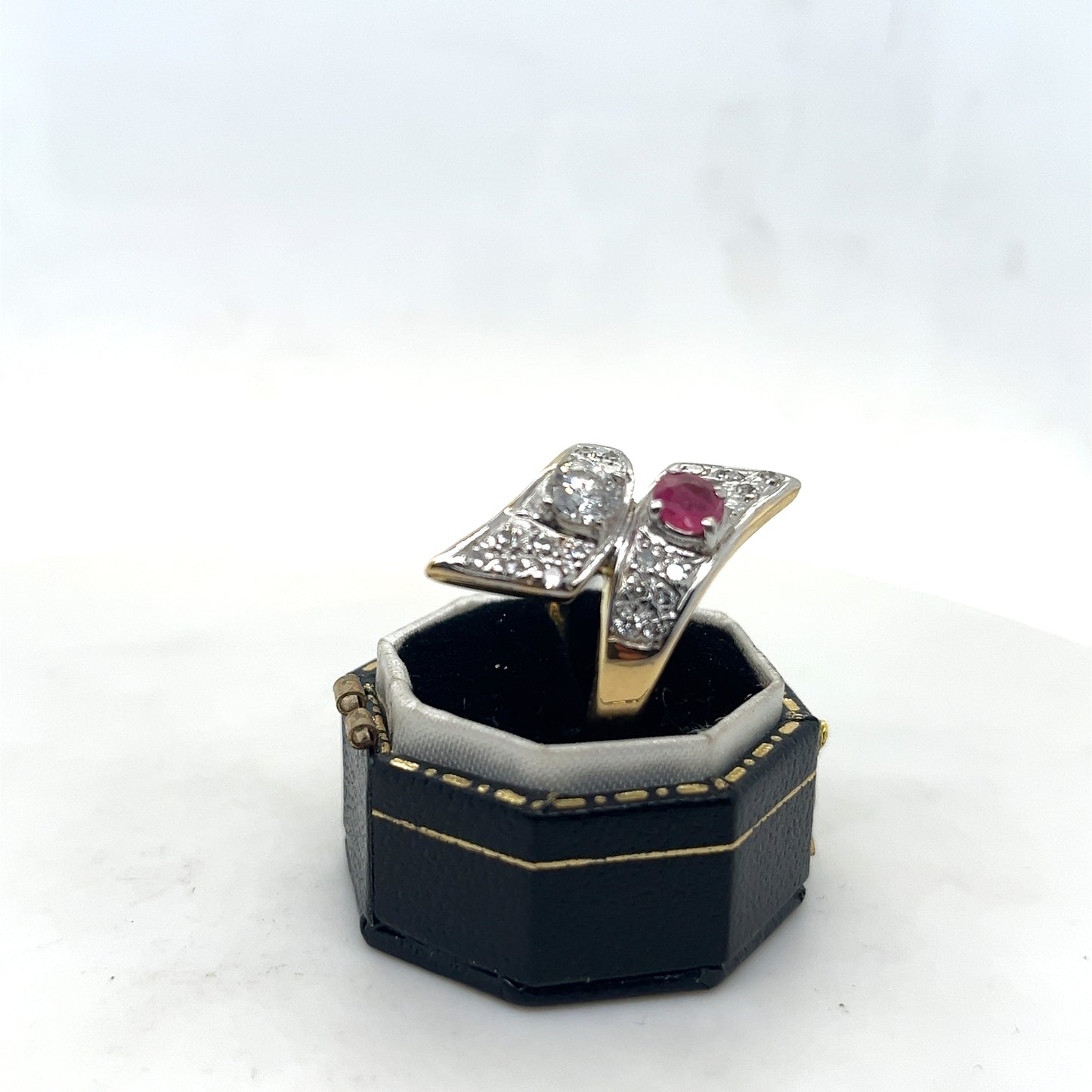 Ruby and Diamond 18k Gold Ring