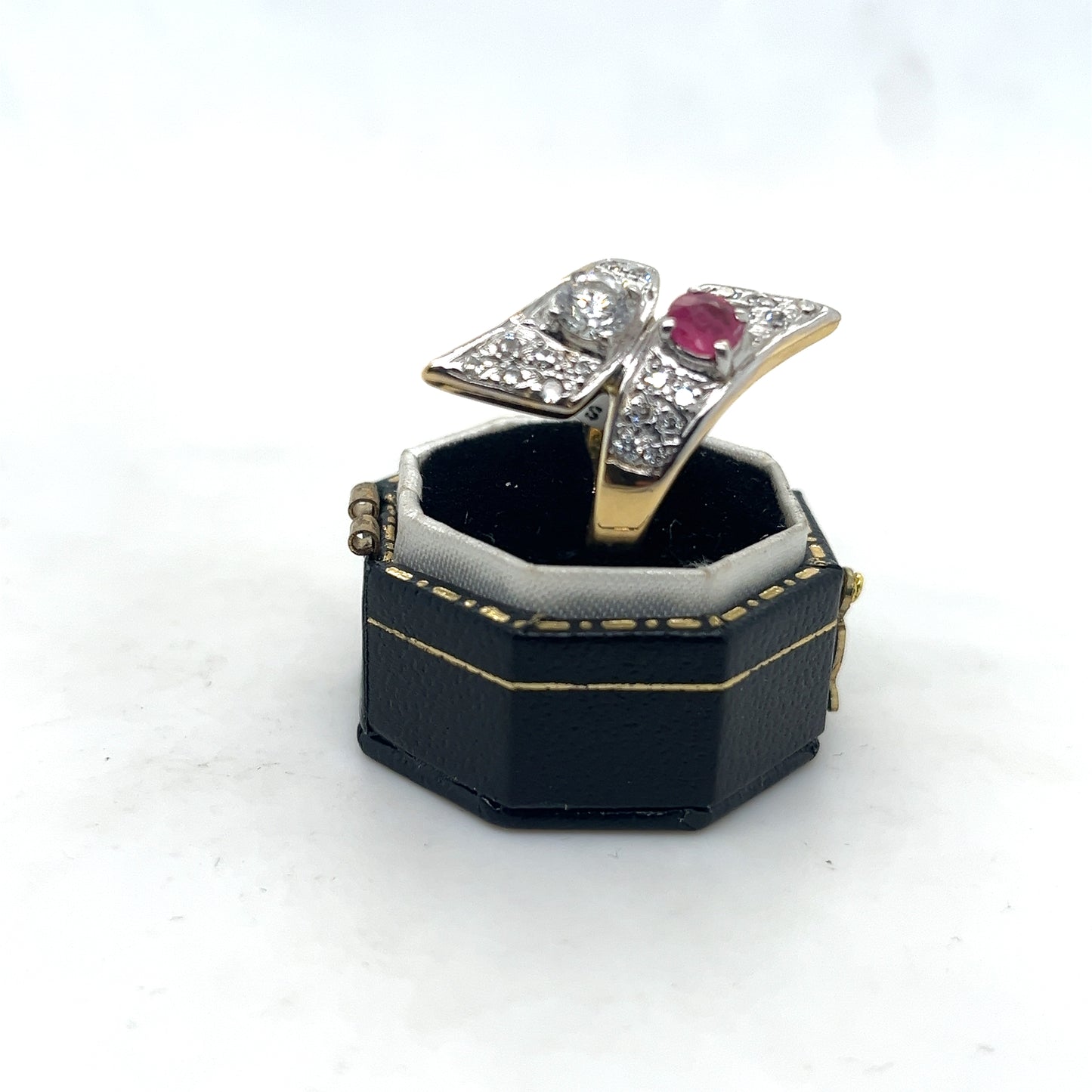 Ruby and Diamond 18k Gold Ring