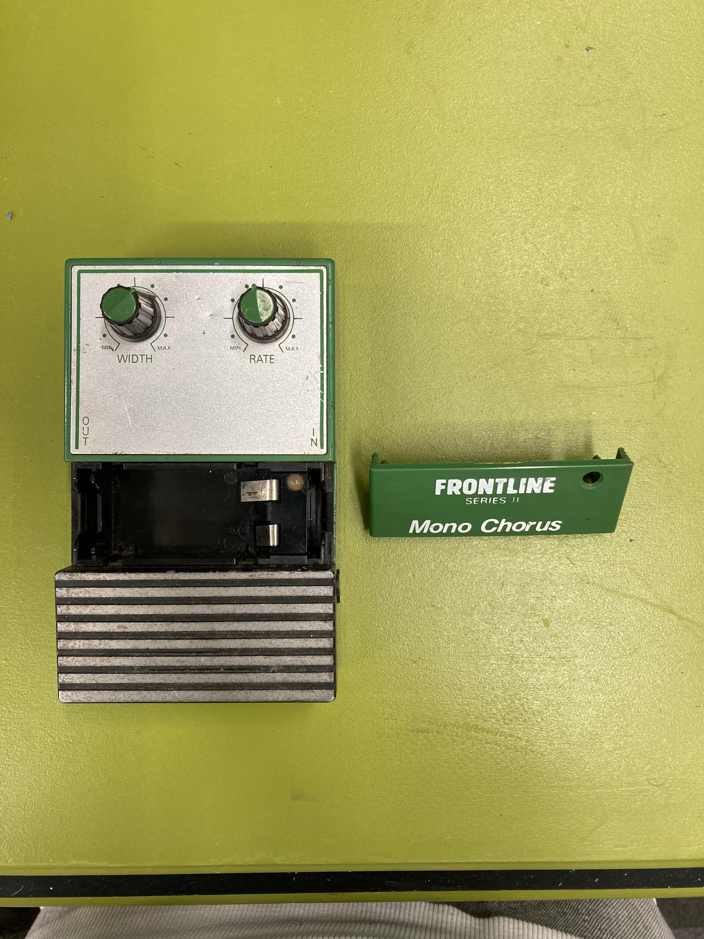 Frontline series II Mono Chorus pedal