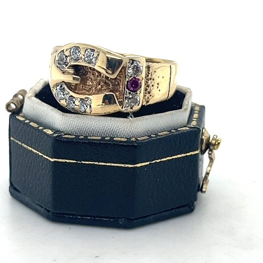 Buckle Ring . 9 k Gold