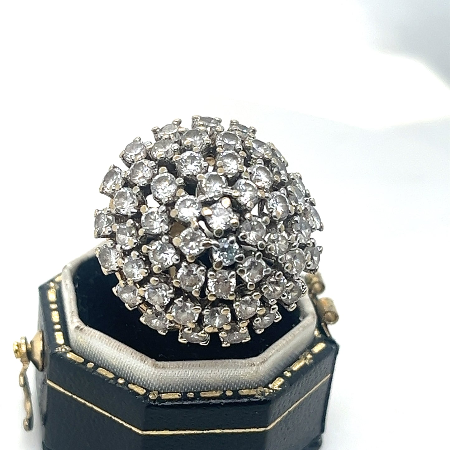 Zirconias Cluster and 9k Gold Ring