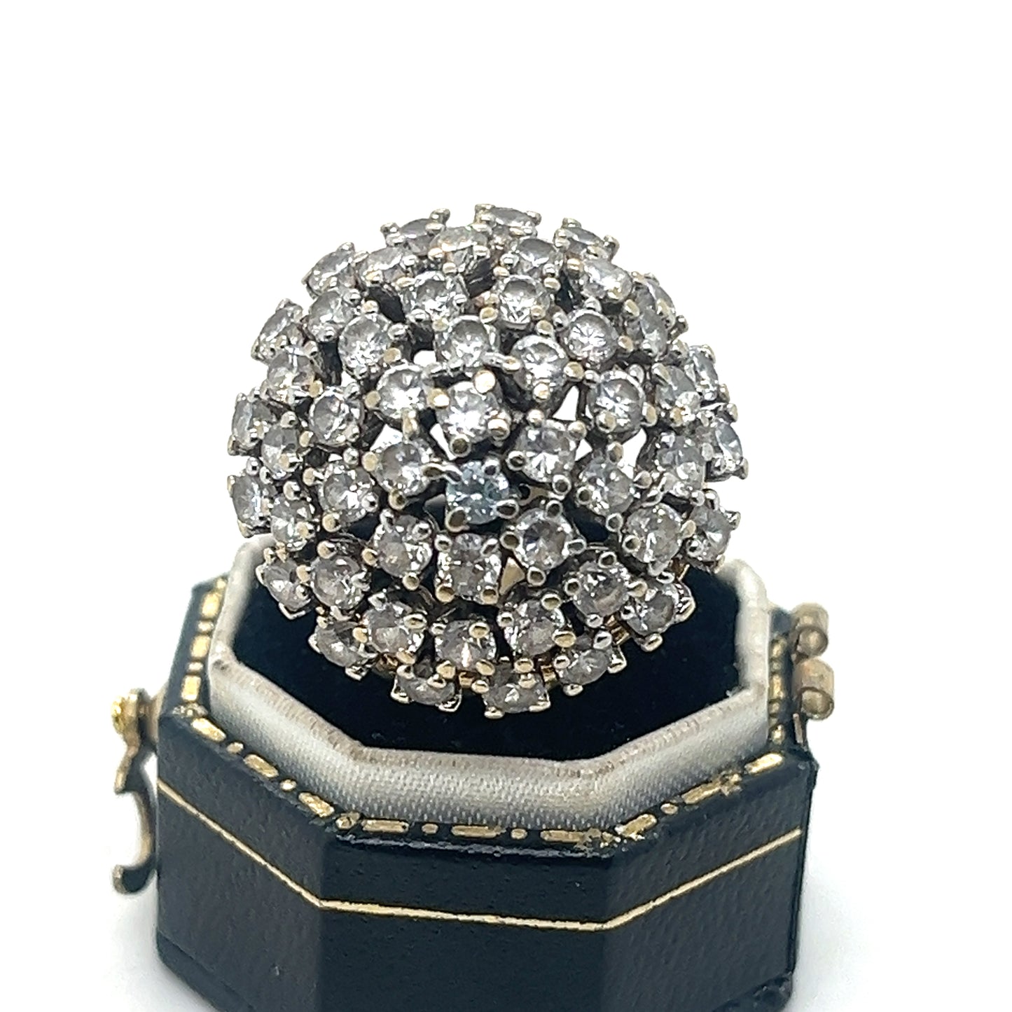 Zirconias Cluster and 9k Gold Ring