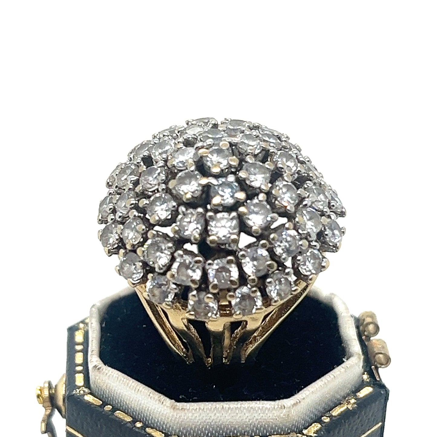 Zirconias Cluster and 9k Gold Ring