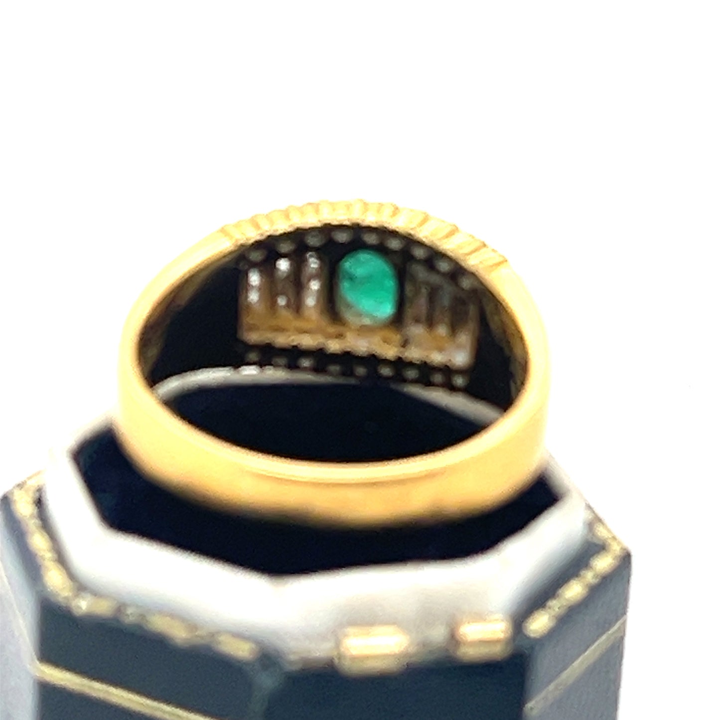 Emerald and Diamonds, 18k Gold Ring