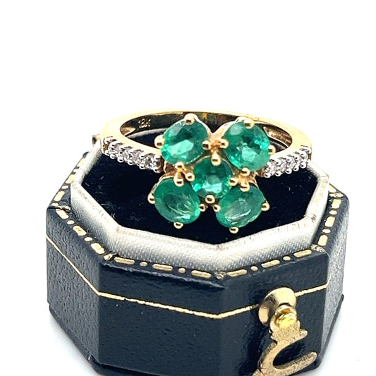 Emerald Clover and Diamonds Gold Ring