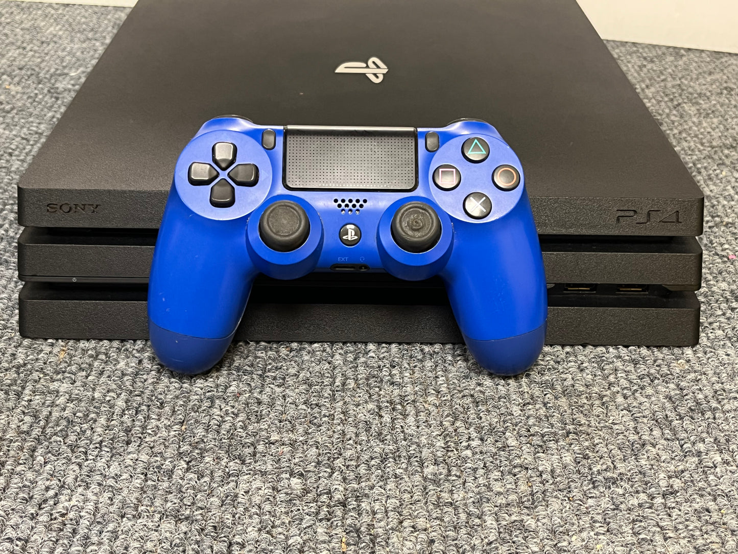 Playstation 4 Pro 1TB