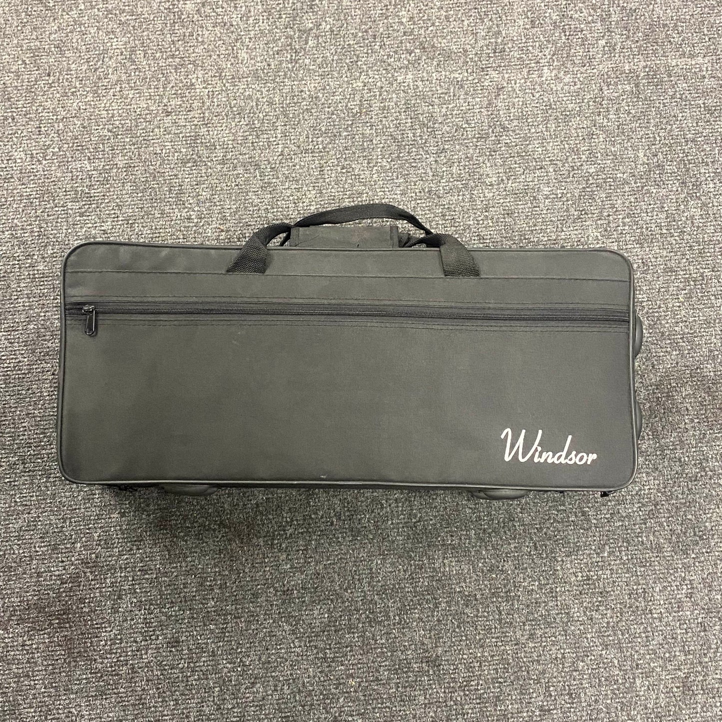 Windsor Saxophone + Case