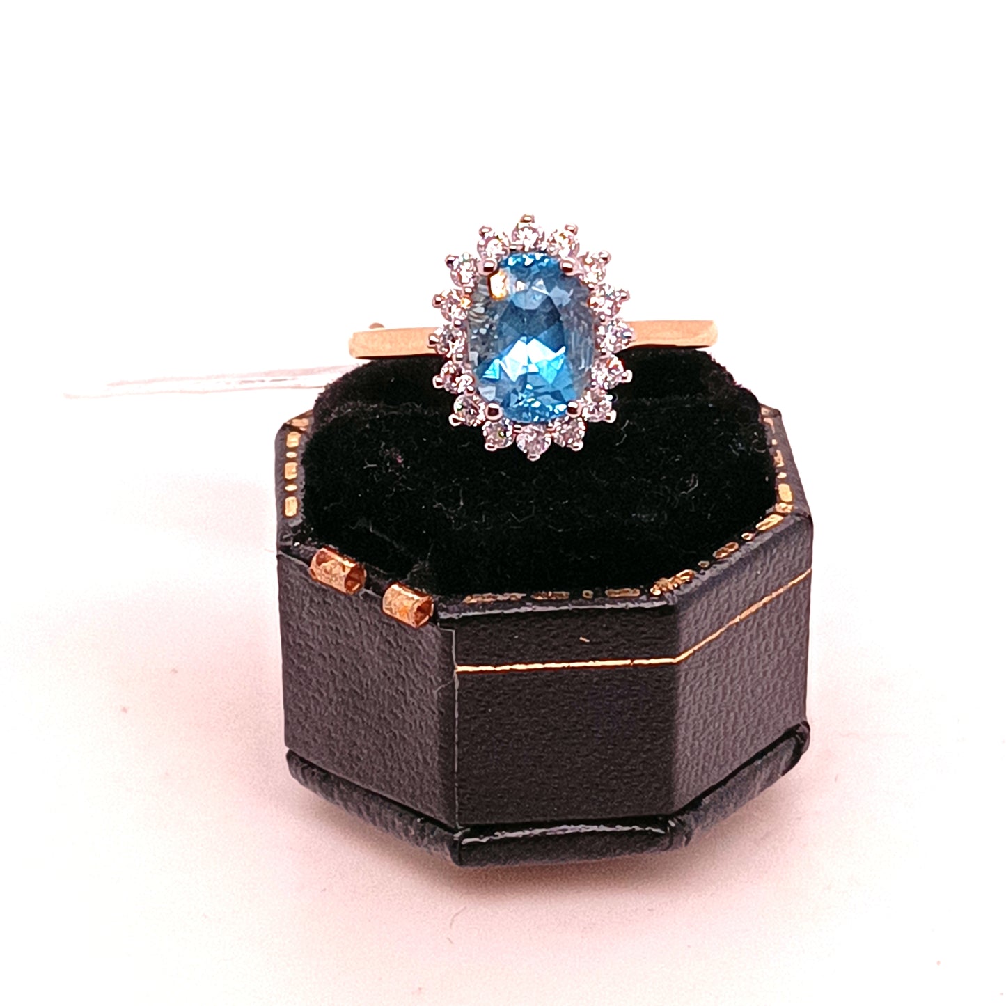 Blue Topaz & Diamond Ring 18k Yellow Gold