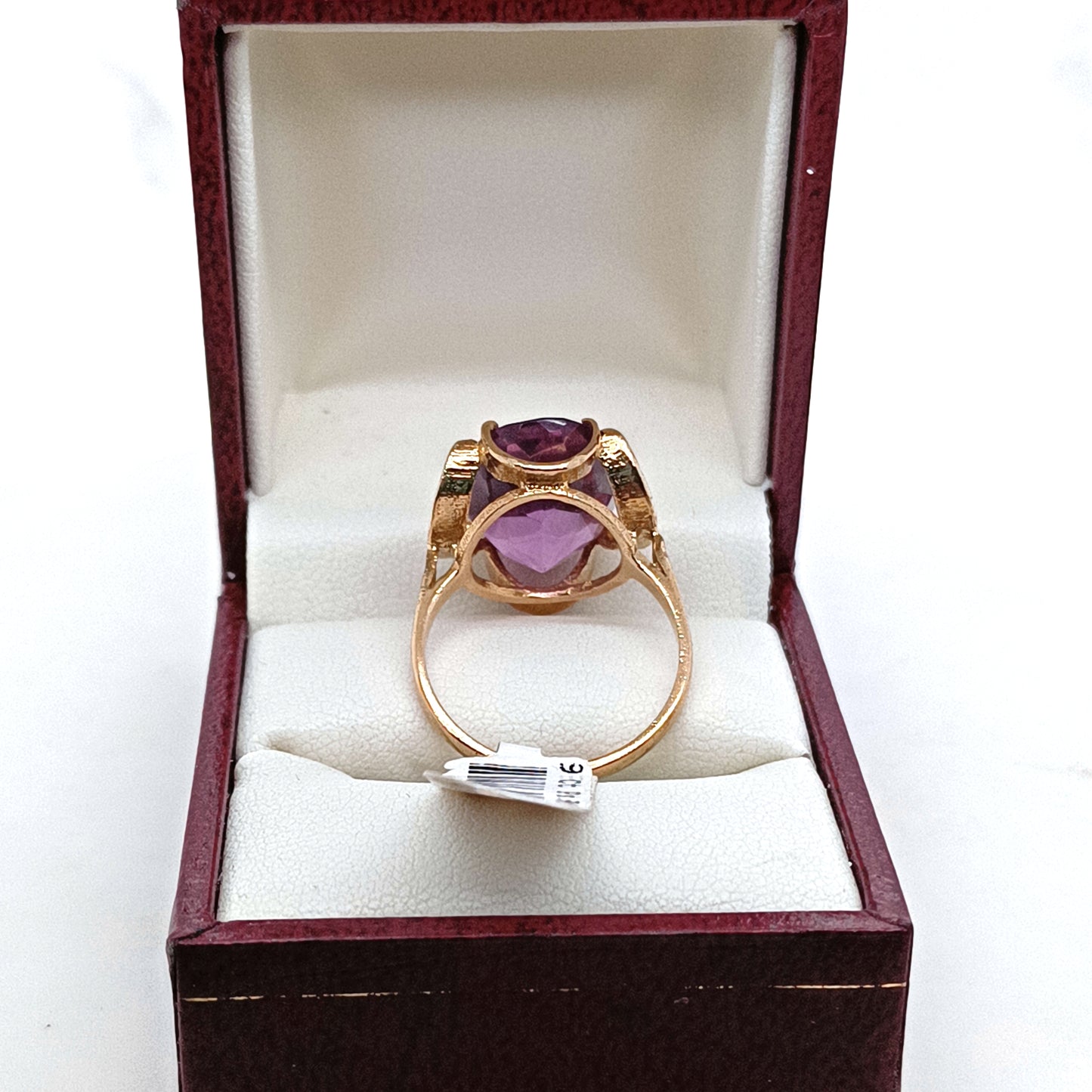 9k Gold Vintage Ring with Purple Stone