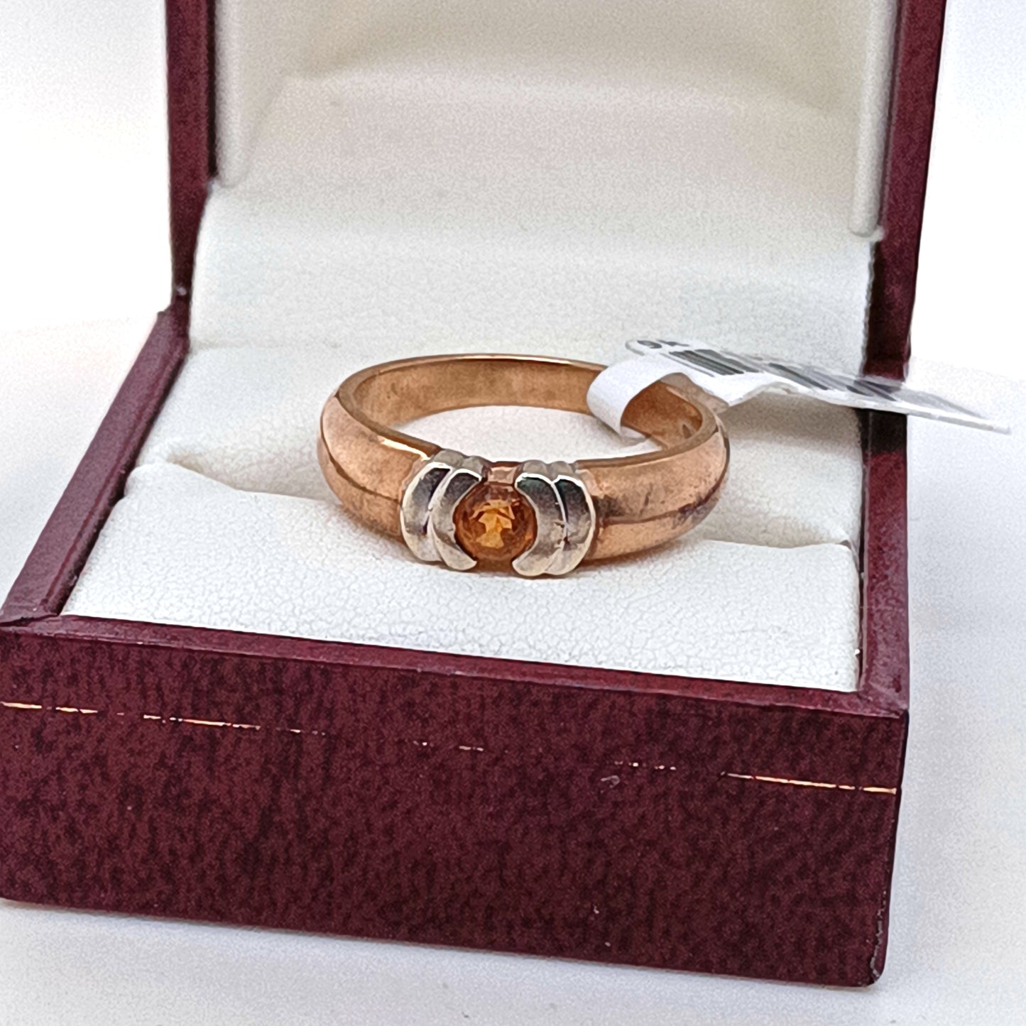 Vintage 9kYellow Gold Ring With Orange Stone