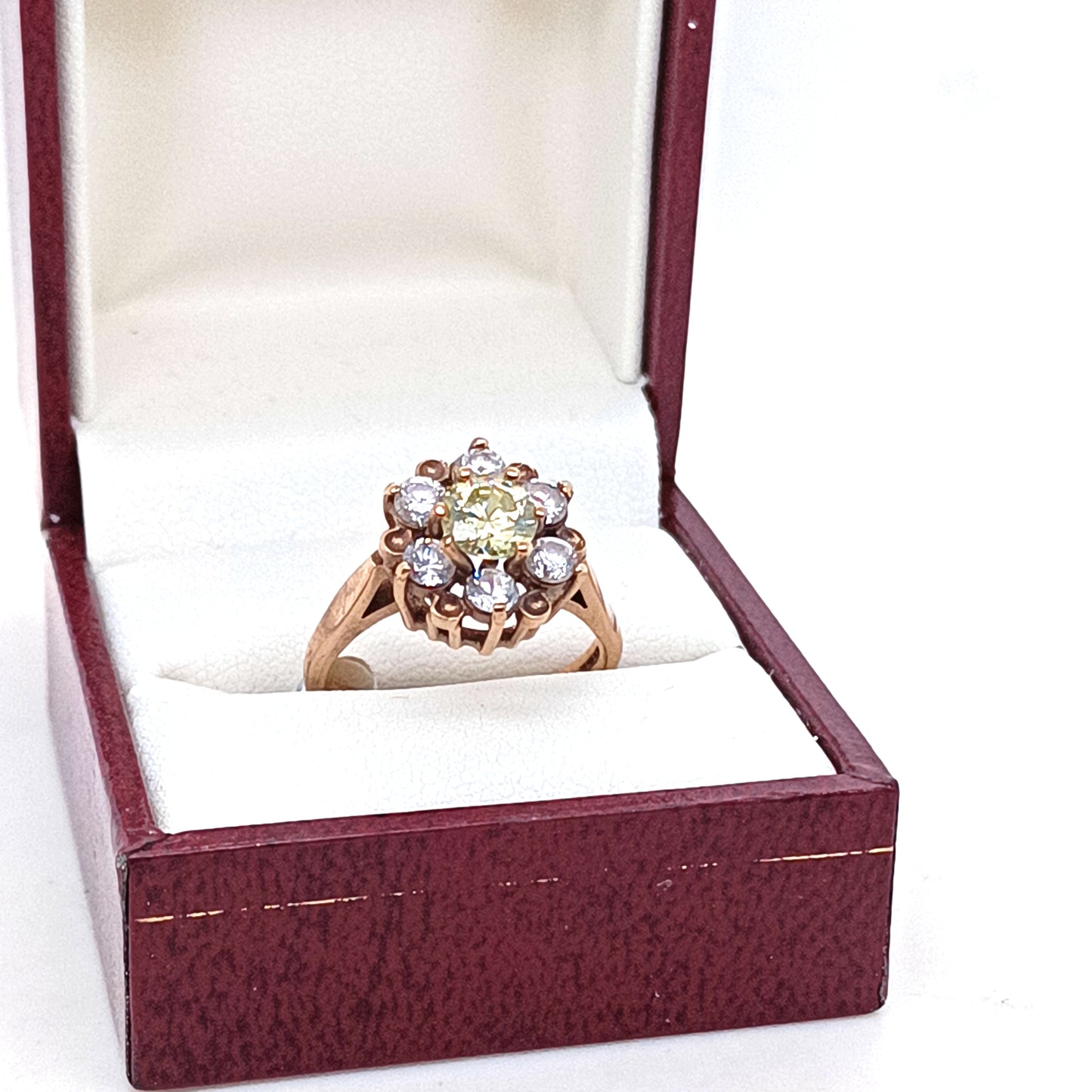 Vintage Daisy Ring, 9k Yellow Gold, Zirconias & Yellow Stone