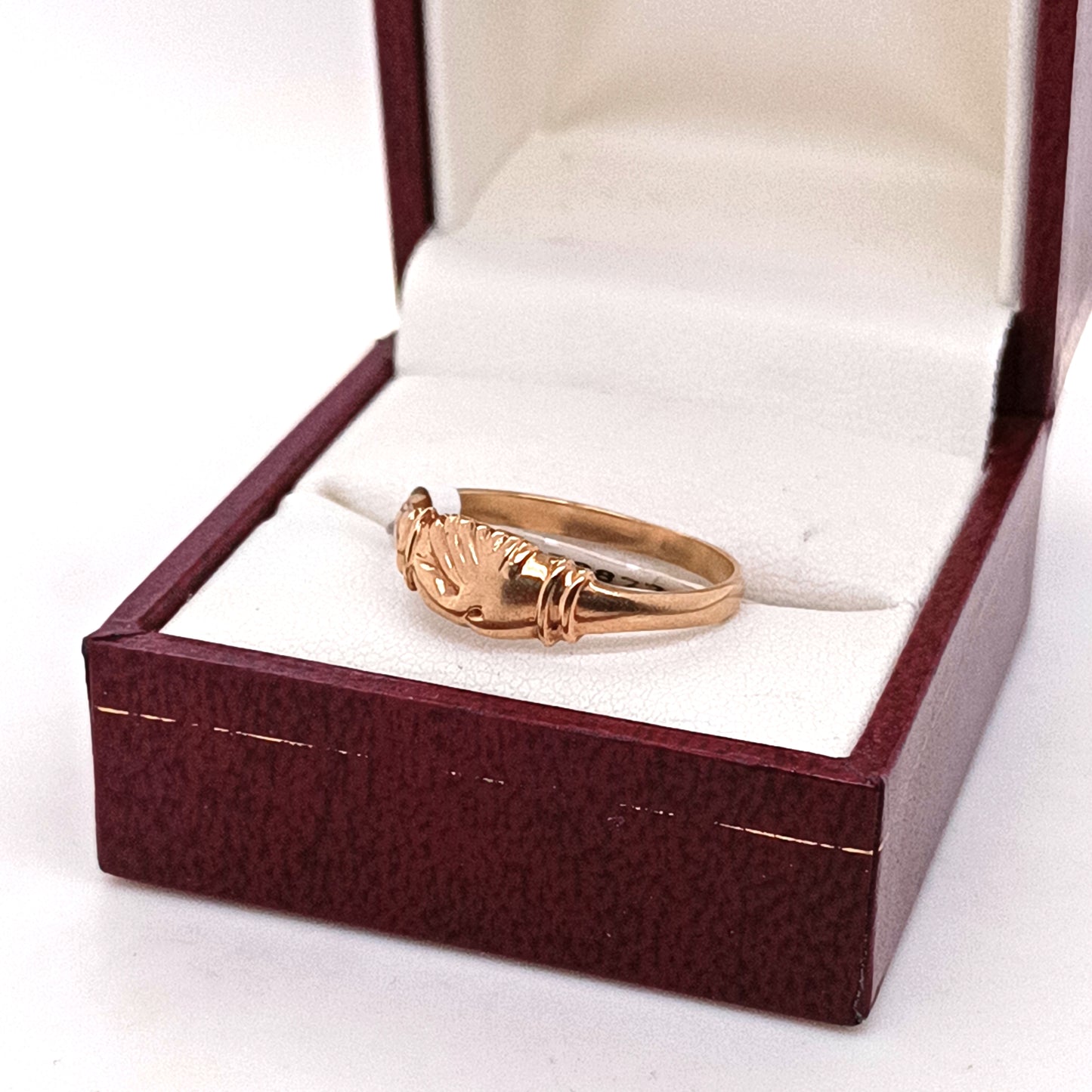 Vintage Friendship Ring, Shaking Hands , 9 k Yellow Gold