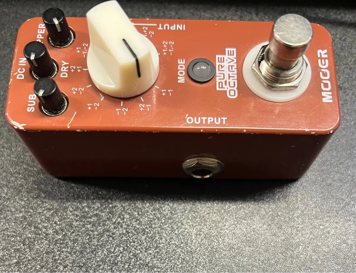 Mooer Pure Octave pedal