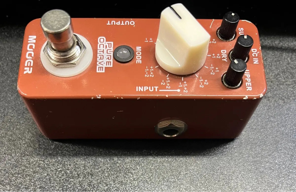 Mooer Pure Octave pedal