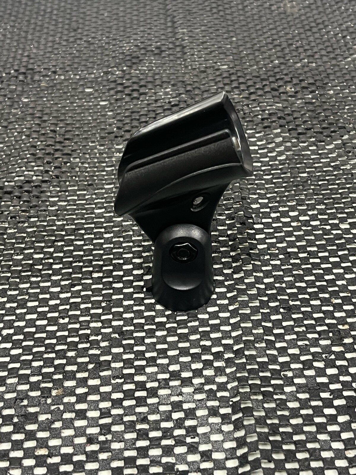 Dynamic Microphone + XLR Cable