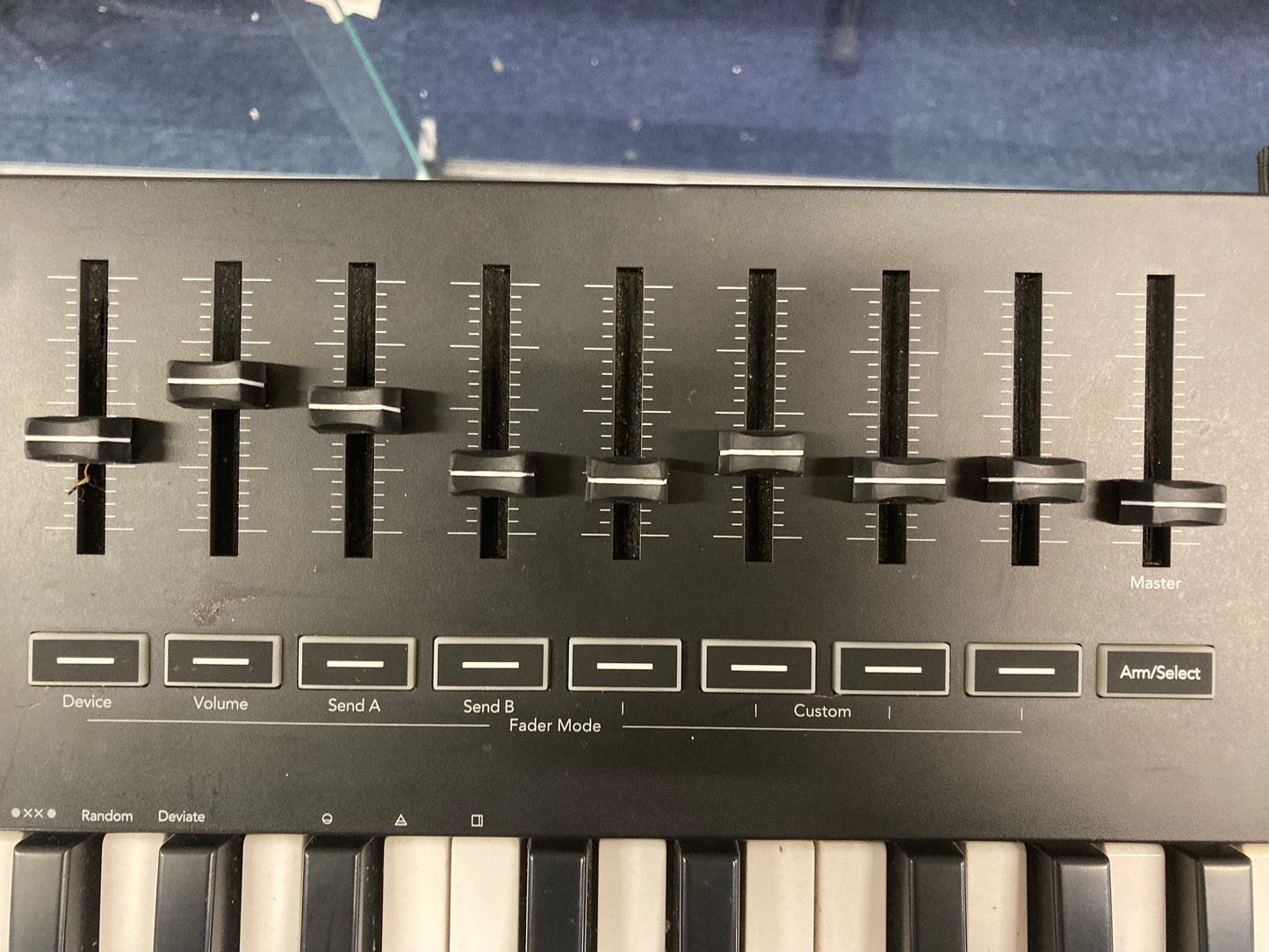 Novation Launchkey49