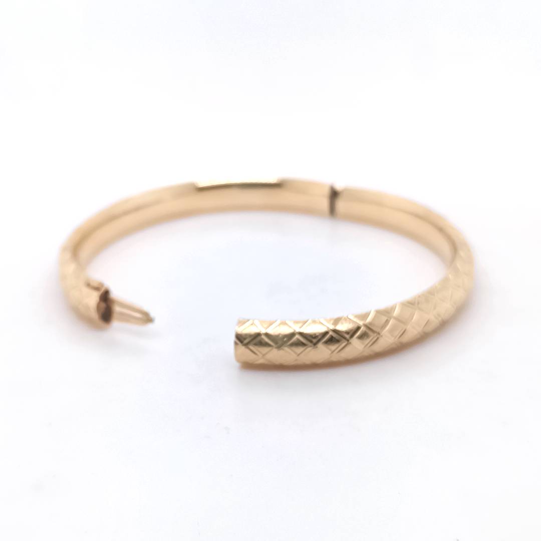 Vintage 14k Gold Bangle