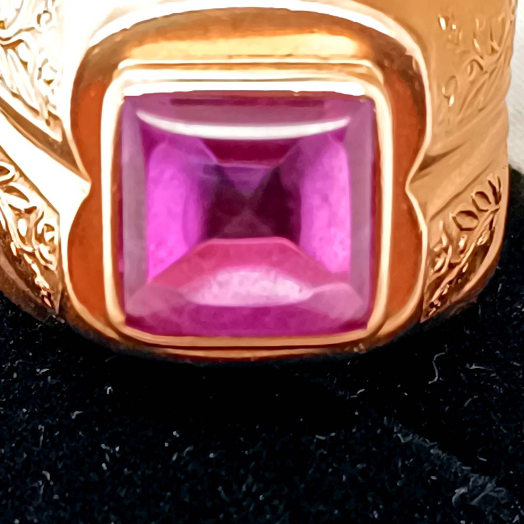 14 k Rose Gold Pink Stone Botanical Ring