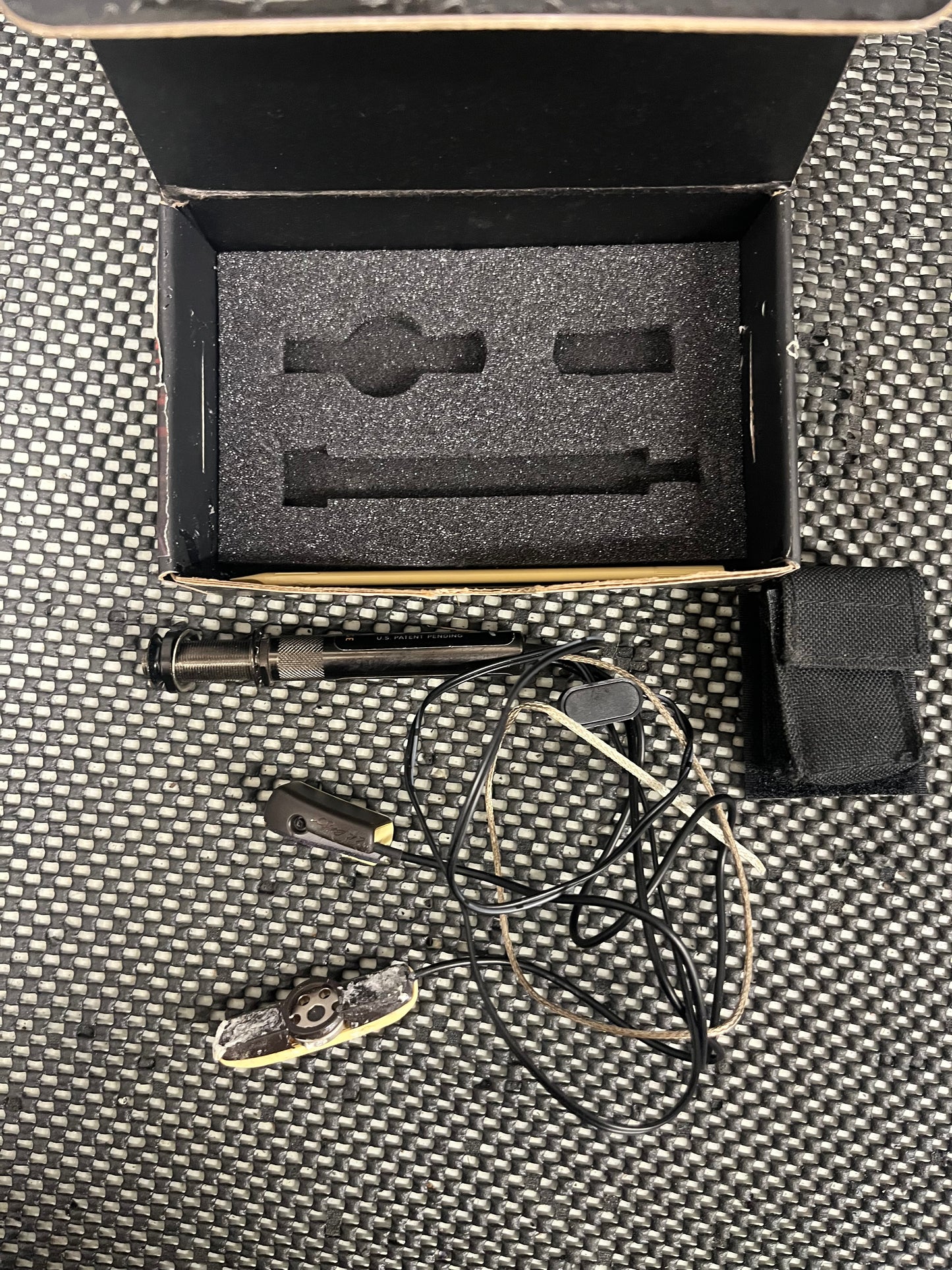 L.R. Baggs Anthem SL Pickup