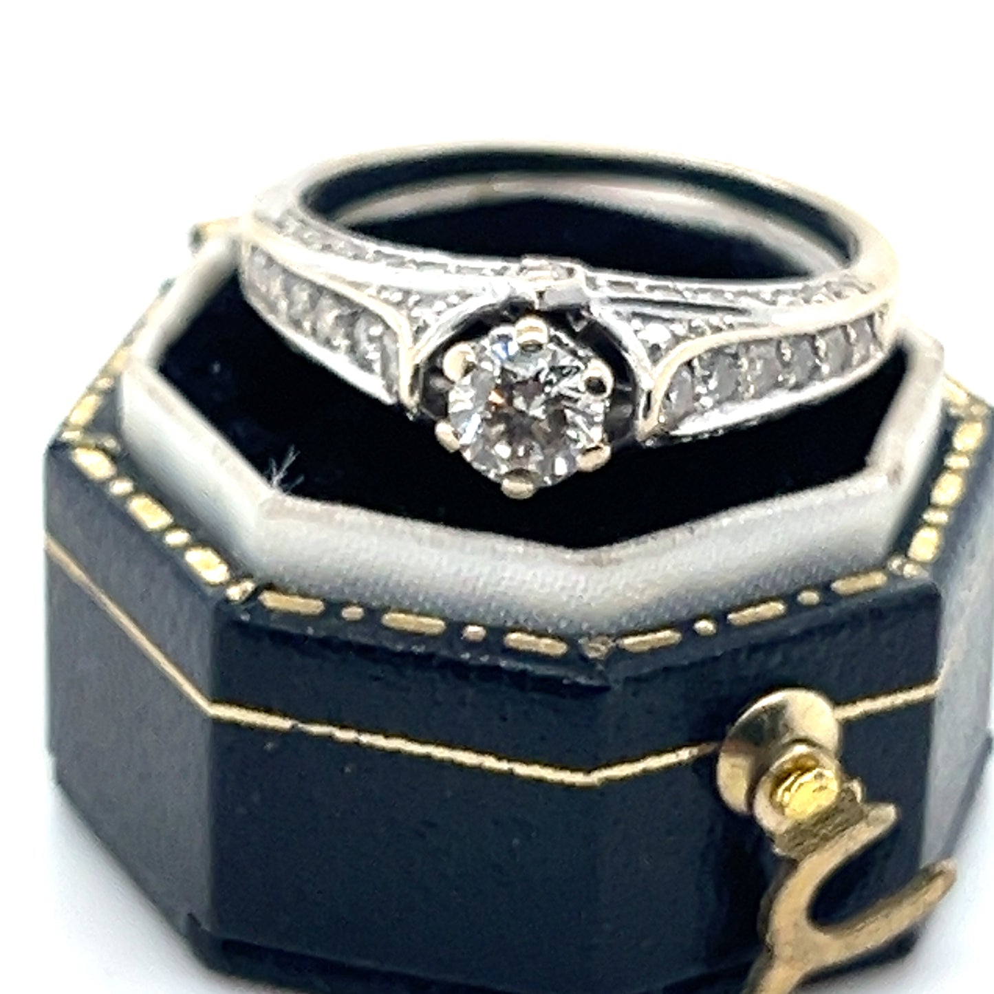 White Gold and Diamond Ring