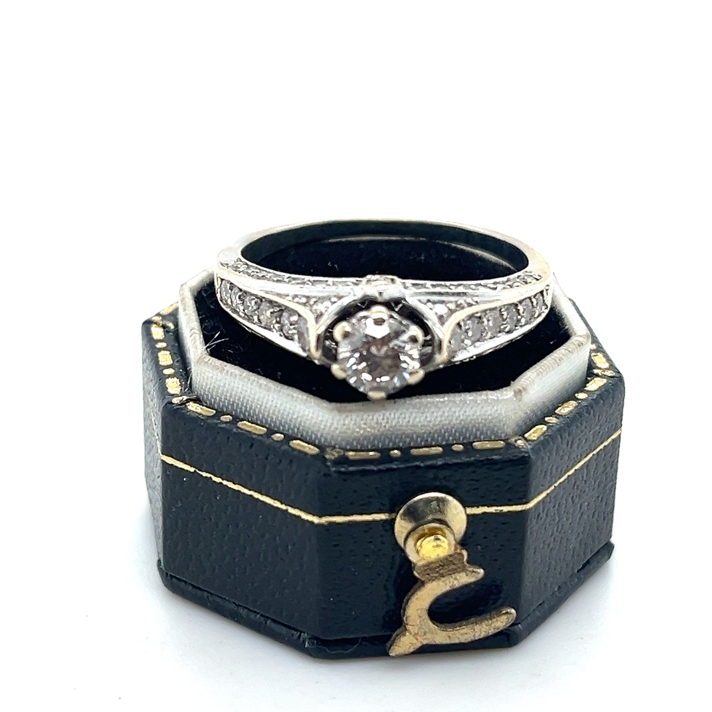 White Gold and Diamond Ring