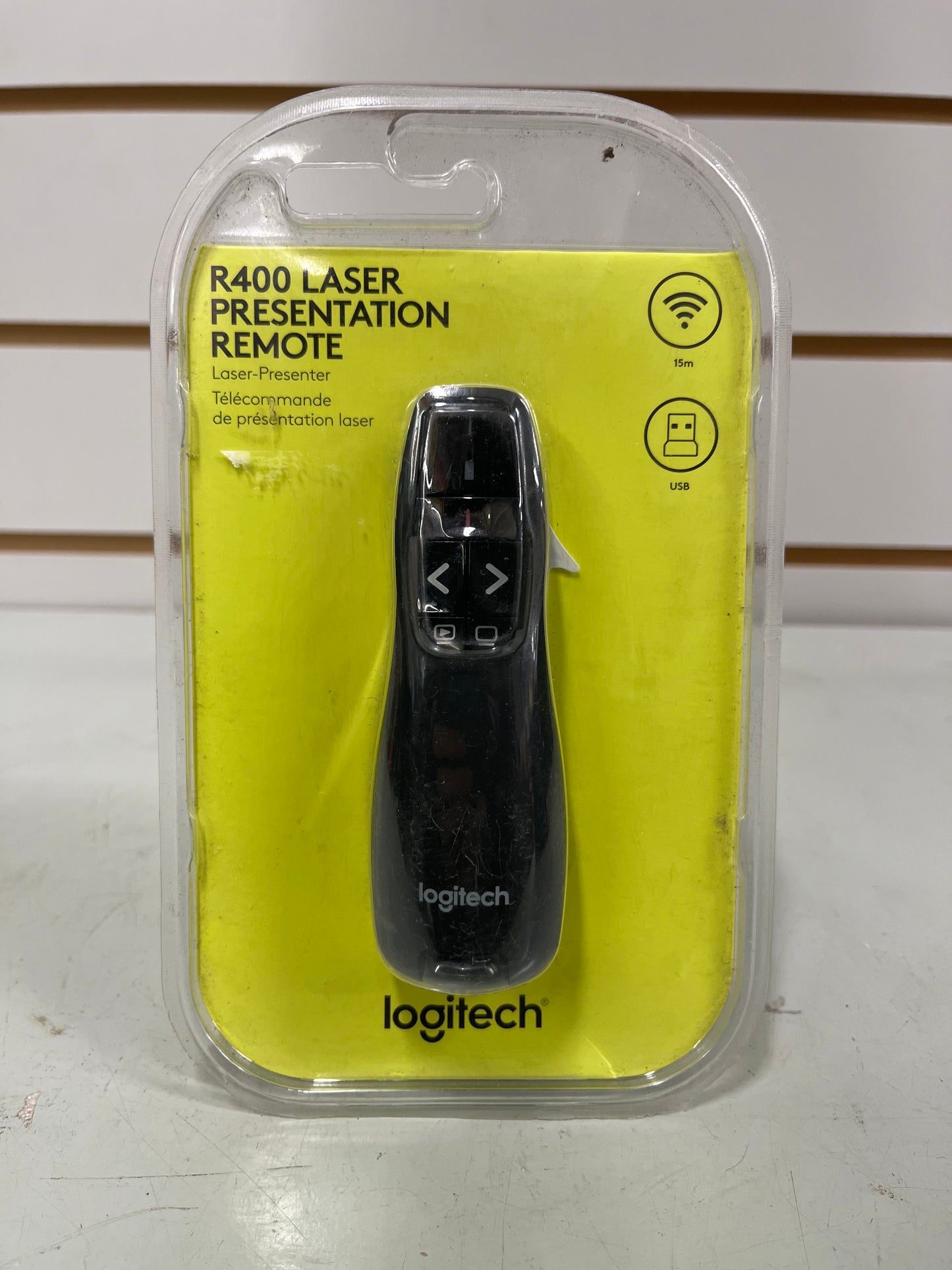 Logitech R400 Laser Presentation Remote