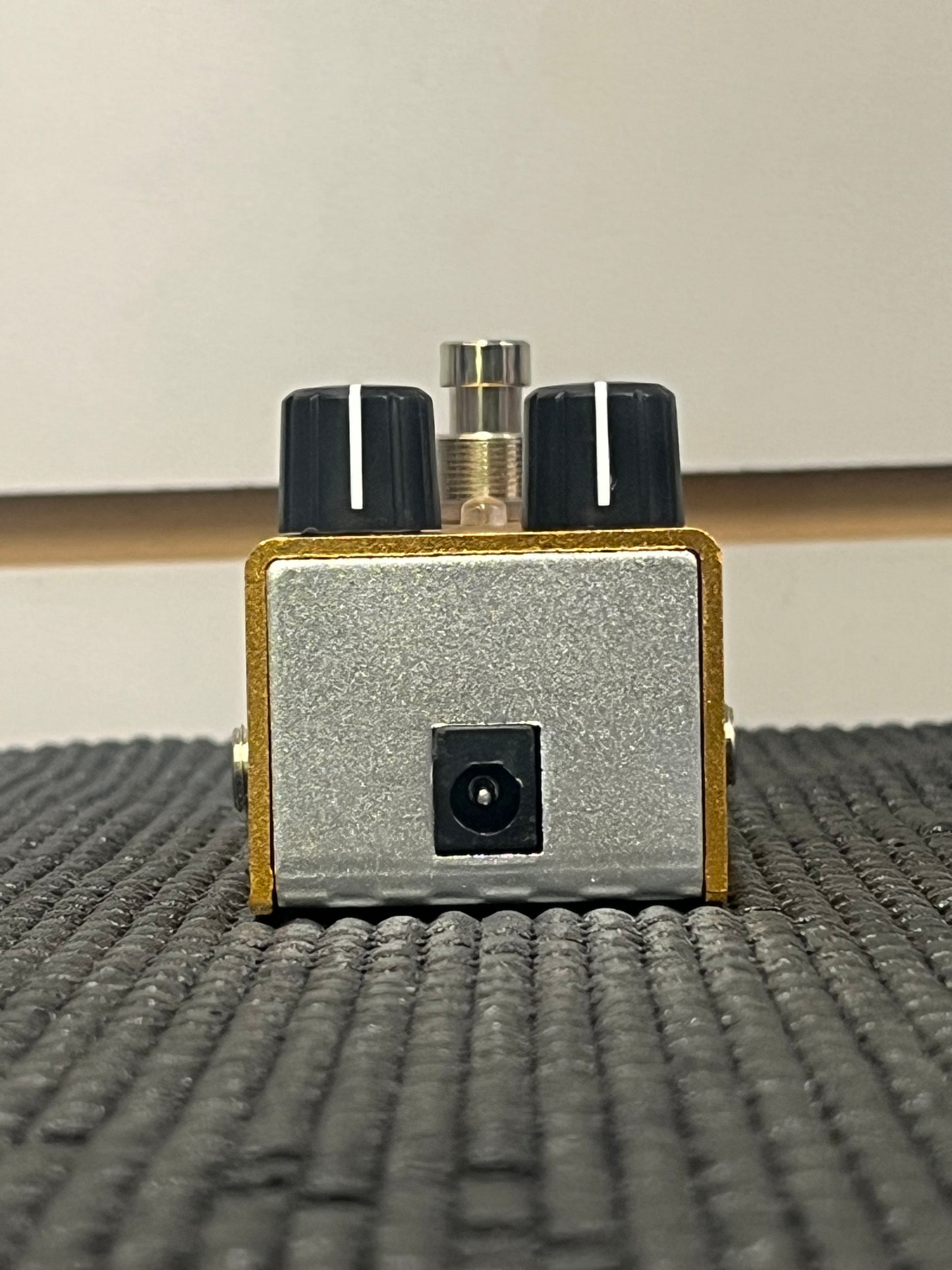 Freshman Tremolo Pedal