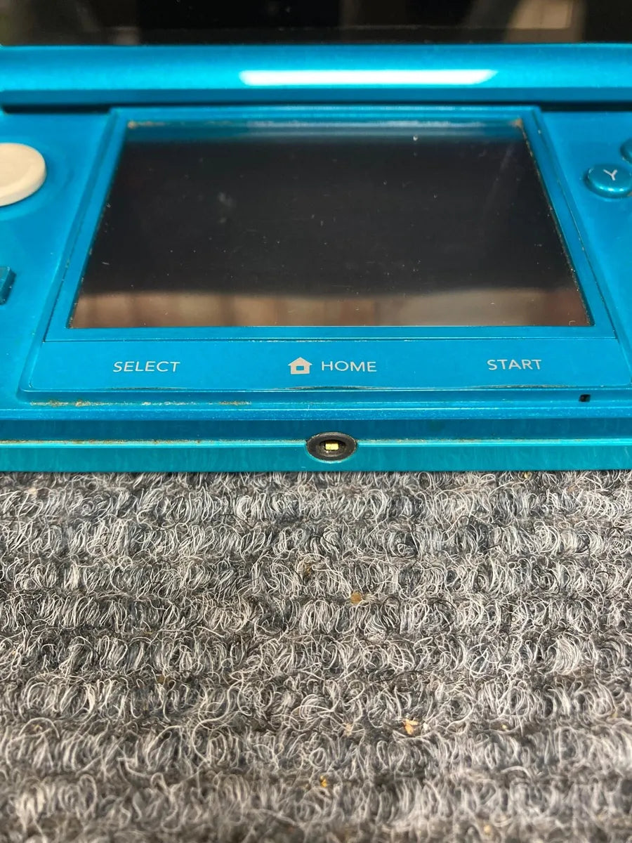 3ds With charger No stylus